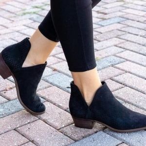 Lucky Brand Blue Perforated Suede Booties 8.5